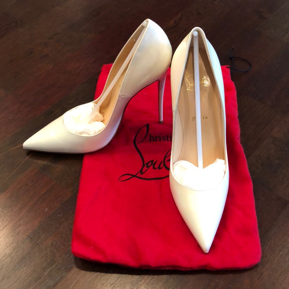 Christian Louboutin So Kate size 39.5